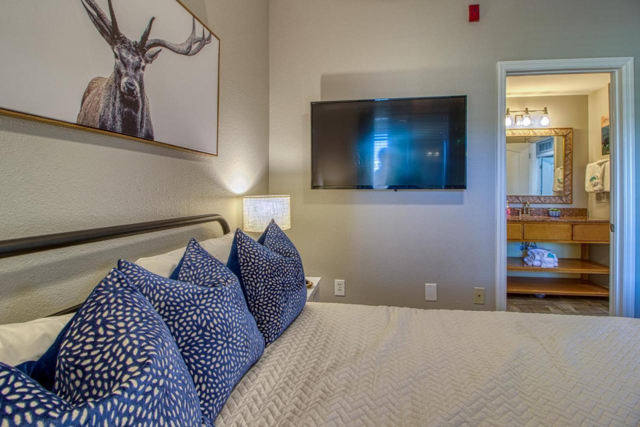 Fantastic Location! River And Mountain Views 2Br/2Ba Sleeps 6 พิเจนฟอร์จ ภายนอก รูปภาพ